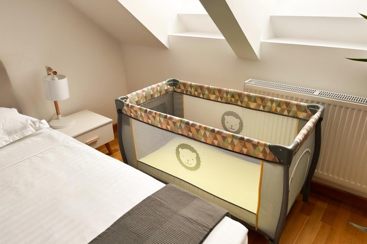 Apartamento Downtown C22 Bucarest Exterior foto