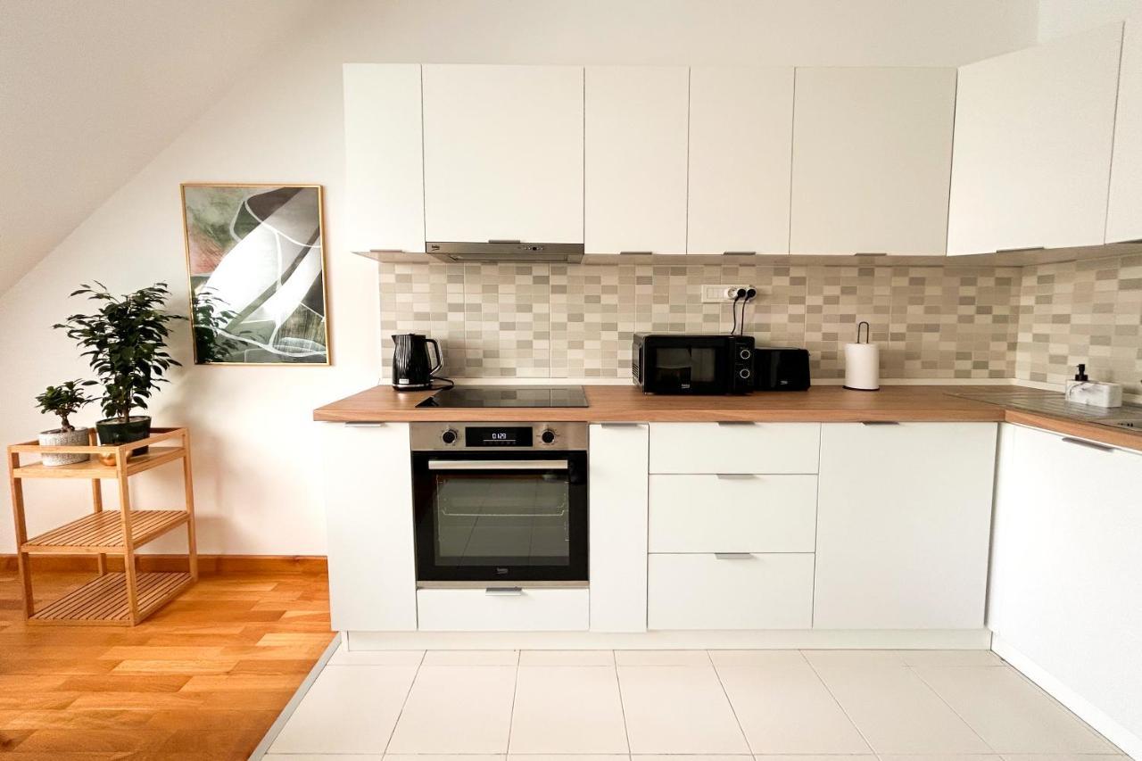 Apartamento Downtown C22 Bucarest Exterior foto