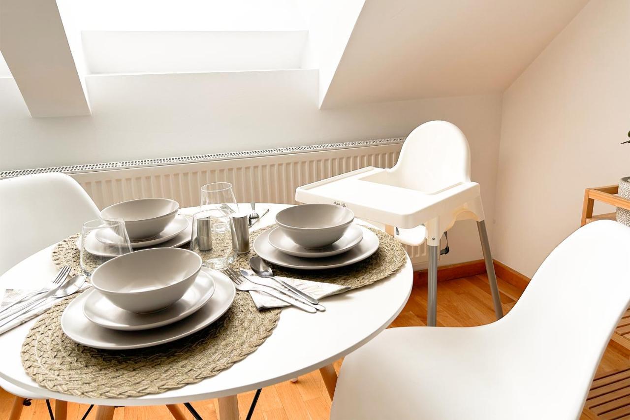 Apartamento Downtown C22 Bucarest Exterior foto